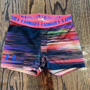 Under Armour Youth small Biker shorts